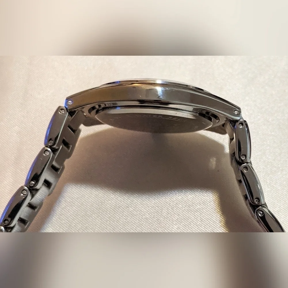 ANNE KLEIN Women's Quartz Watch Silver w/ Black Face AK/1215 WR 100FT Needs Batt